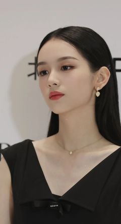 2025精准资料免费大全_: 真实触动心灵的故事，难道你不想听听？